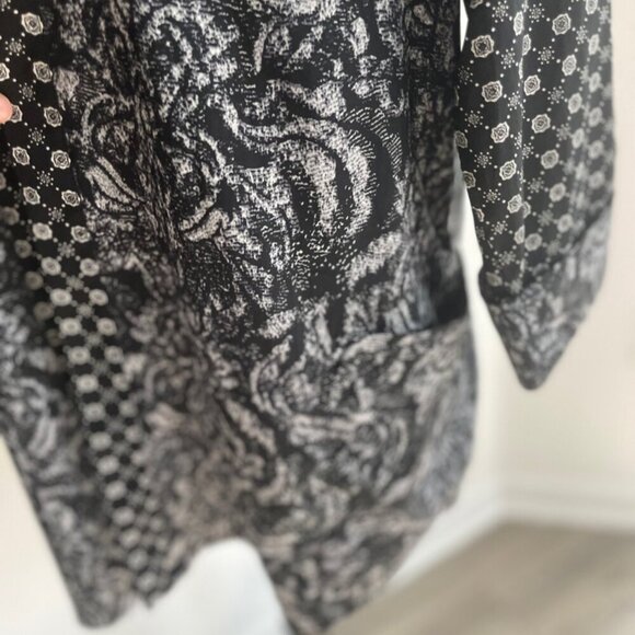 BOHO EMO BLACK & WHITE KIMONO BLOUSE 3/4 SLEEVE COLLARLESS SHAKET SZ 6 PREPPY - Picture 8 of 15